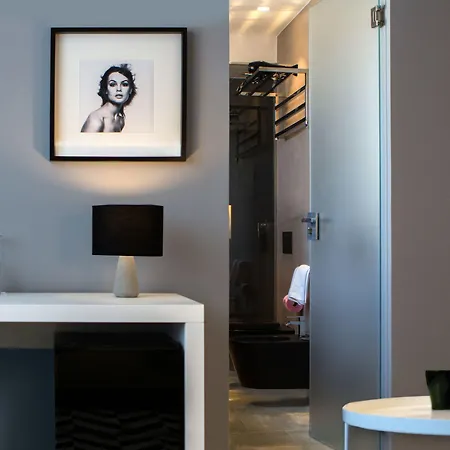 Cinquesuites Ortigia Bed and Breakfast 4*