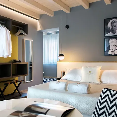 Cinquesuites Ortigia 4*