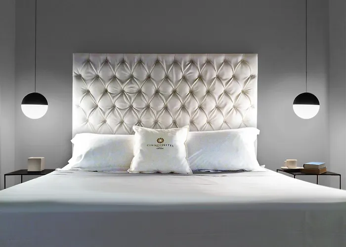 Cinquesuites Ortigia Nocleg ze śniadaniem 4*